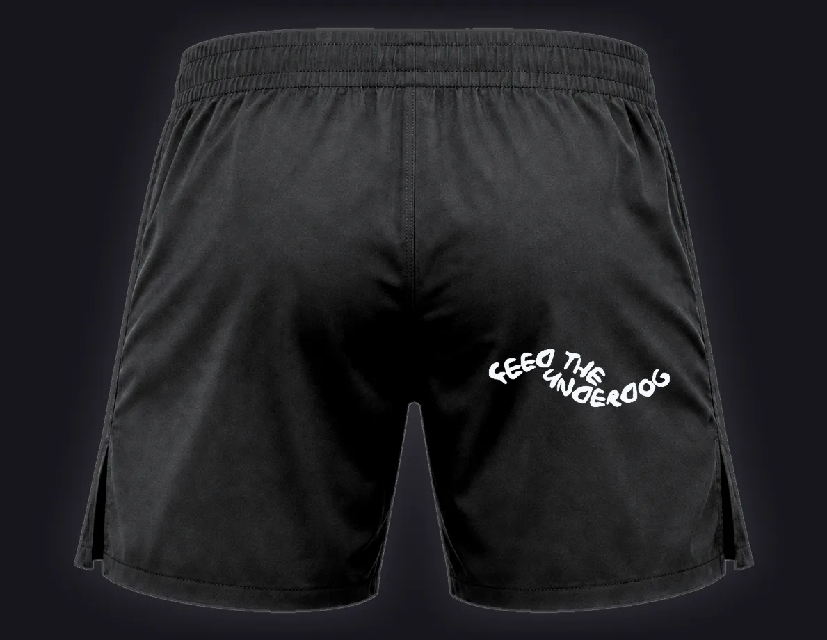 Combat Shorts, back: black mockup marked with the lettered measuring points used in the size table.